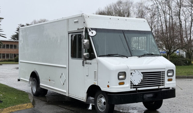 
								2012 Ford E-450 Super Duty full									