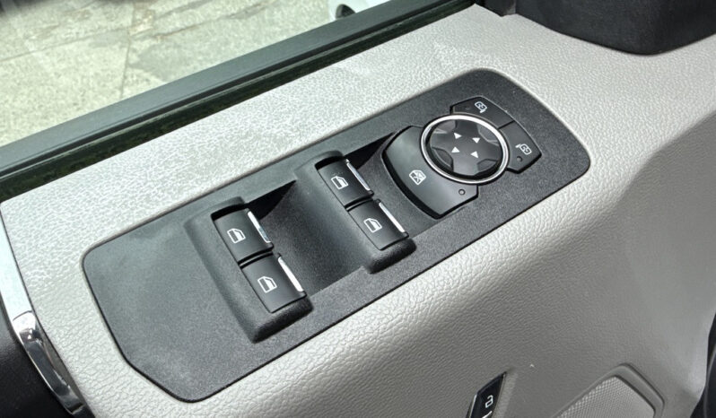 
								2018 Ford F-150 full									