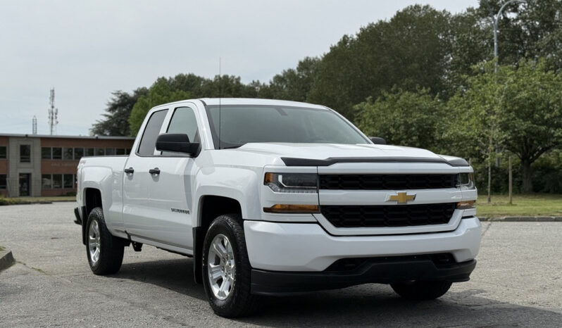 
								2018 Chevrolet Silverado 1500 full									