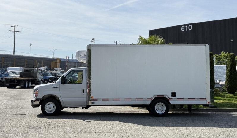 
								2019 Ford E-450 Econoline Super Duty full									