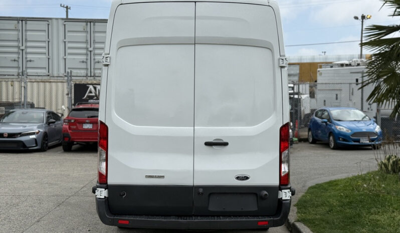 
								2017 Ford Transit full									