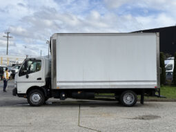 
										2014 Hino 195 full									