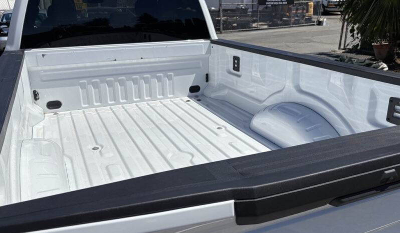 
								2020 Ford F-350 full									