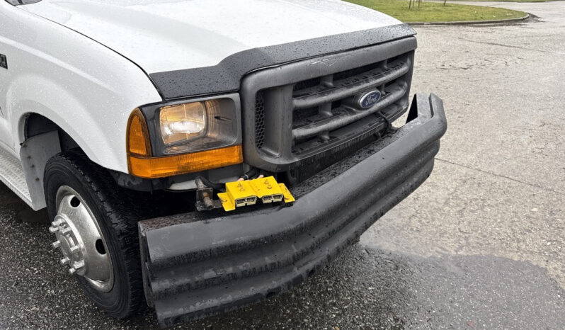 
								2000 Ford F-450 Super Duty full									