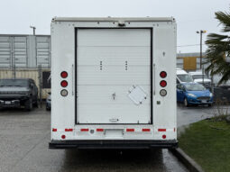 
										2012 Ford E-450 Super Duty full									