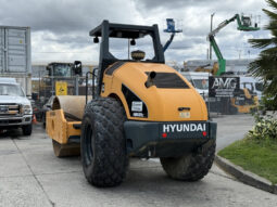 
										2020 Hyundai HR full									