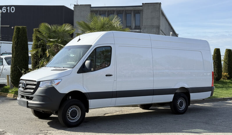 
								2024 Mercedes-Benz Sprinter full									