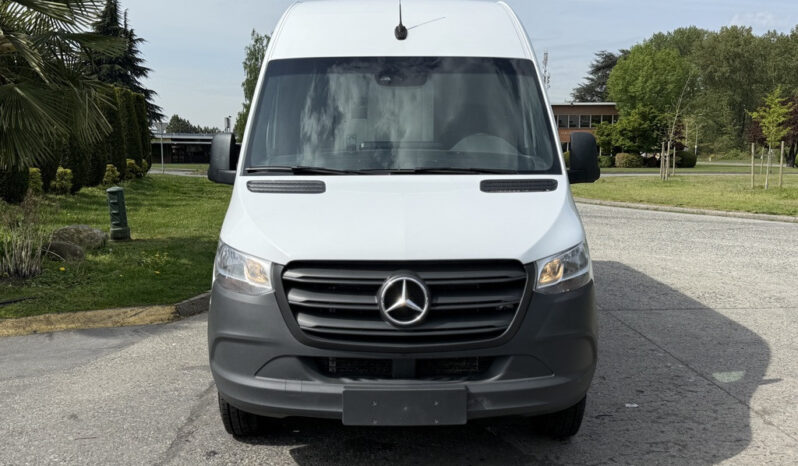 
								2023 Mercedes-Benz Sprinter full									