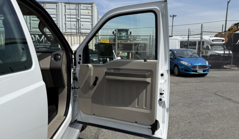 
								2008 Ford F-250 full									