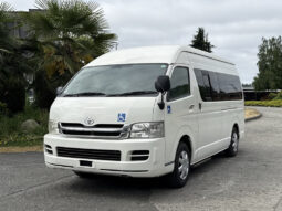 
										2009 Toyota Hiace full									