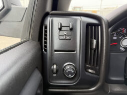 
										2018 Chevrolet Silverado 1500 full									