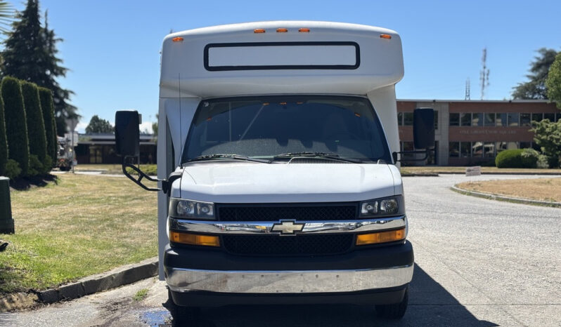 
								2020 Chevrolet Express 4500 full									