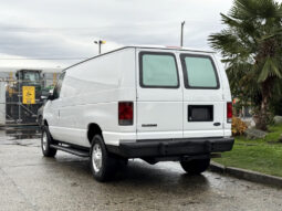 
										2006 Ford Econoline full									