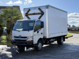 
										2014 Hino 195 full									
