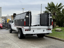 
										2016 Ford F-550 full									
