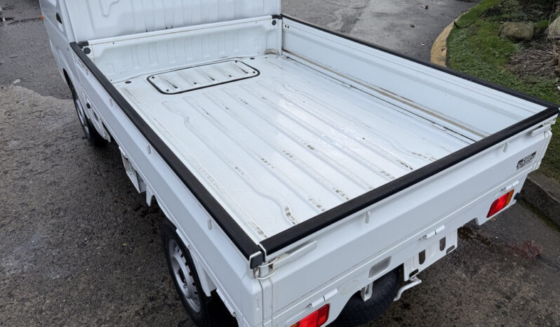 
								2009 Suzuki Carry full									