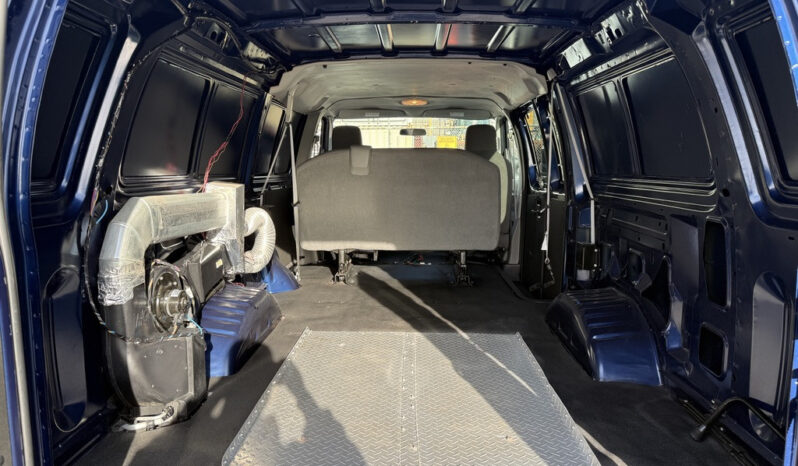 
								2011 Ford Econoline full									