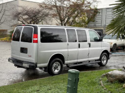 
										2023 GMC Savana 2500 full									