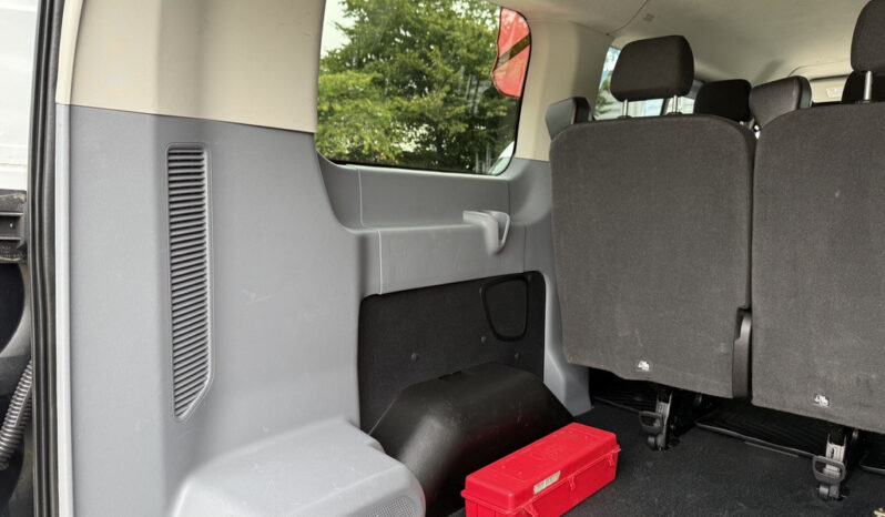 
								2017 Ford Transit full									