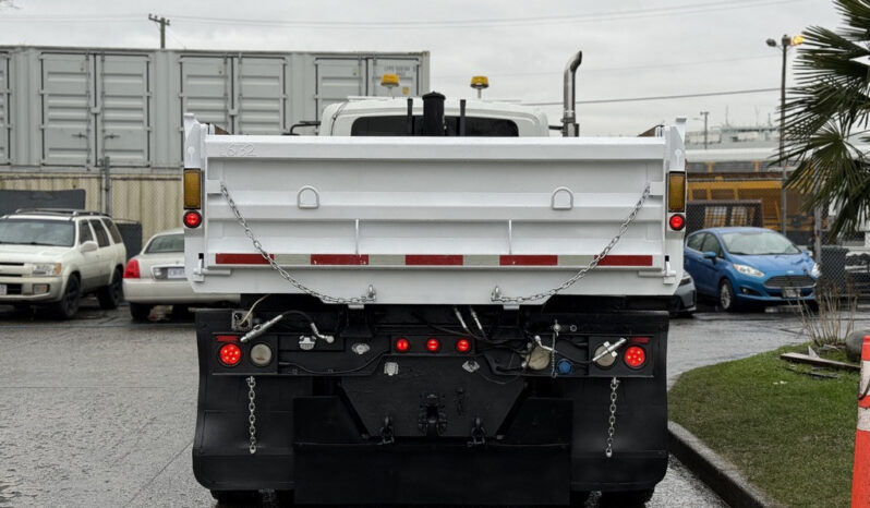 
								2010 International 7300 full									