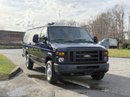
										2011 Ford Econoline full									