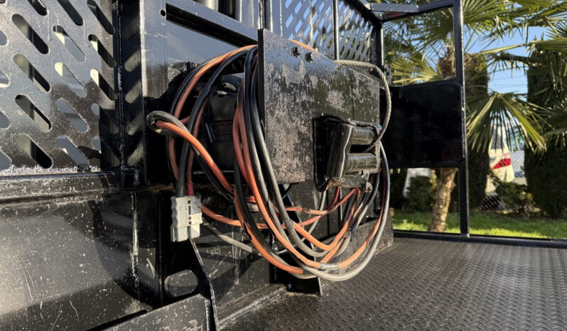 
								2017 International DuraStar full									