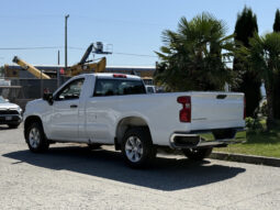 
										2021 Chevrolet Silverado 1500 full									