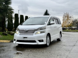 
										2009 Toyota Vellfire full									