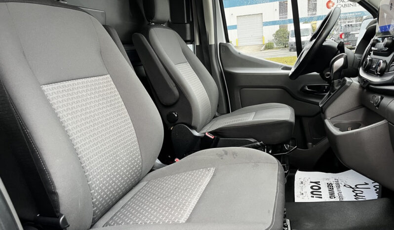 
								2020 Ford Transit full									
