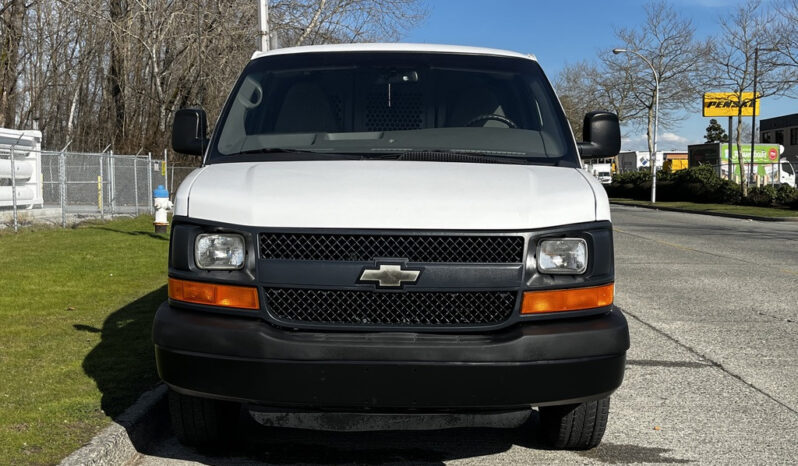 
								2015 Chevrolet Express 2500 full									