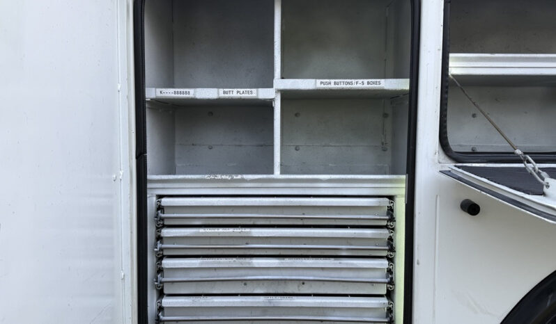 
								2013 International DuraStar full									
