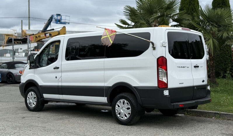 
								2017 Ford Transit full									