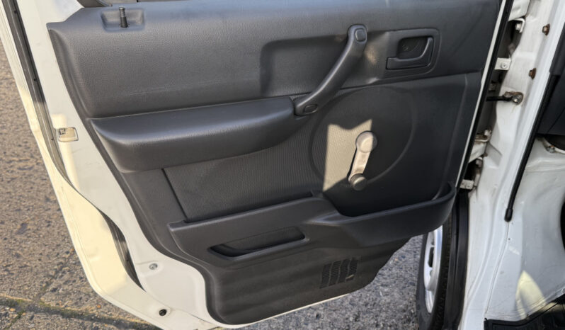 
								2008 Suzuki Carry full									