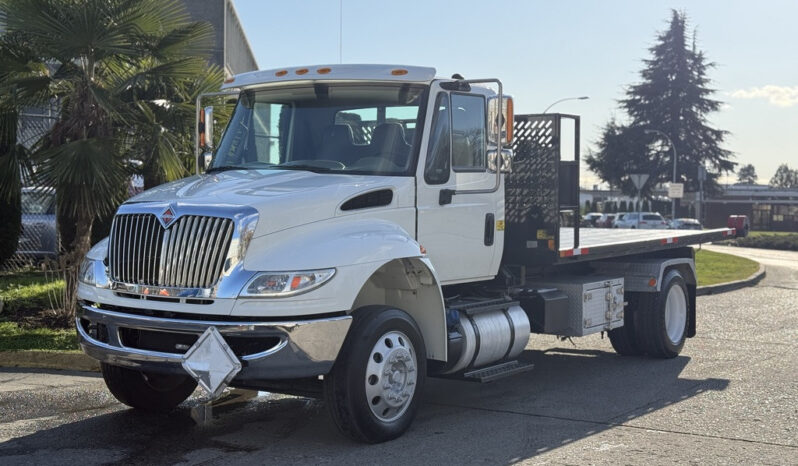 
								2017 International DuraStar full									
