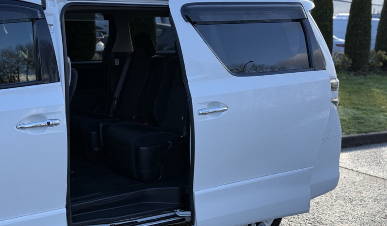 
								2009 Toyota Vellfire full									