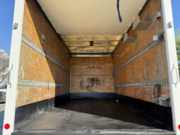 
										2014 Hino 195 full									