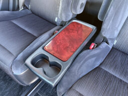 
										2009 Toyota Vellfire full									