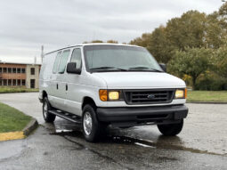 
										2006 Ford Econoline full									