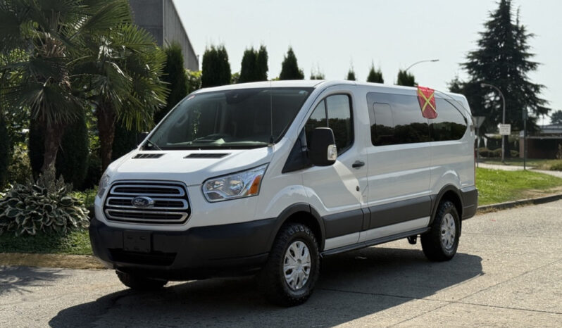 
								2017 Ford Transit full									