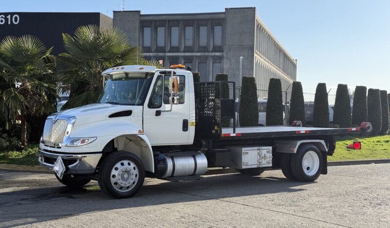 
								2017 International DuraStar full									