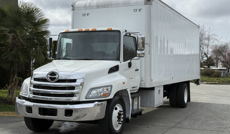 
								2017 Hino 338 full									