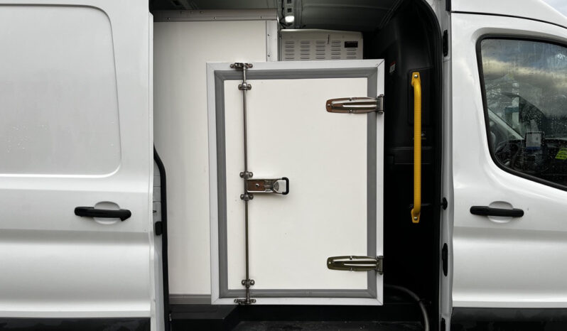 
								2020 Ford Transit full									