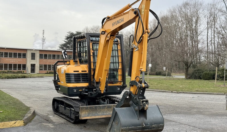 
								2022 Hyundai Robex full									