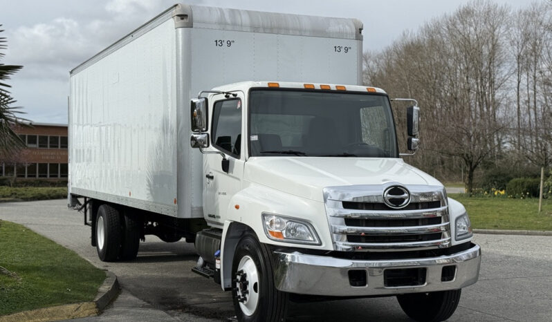 
								2017 Hino 338 full									