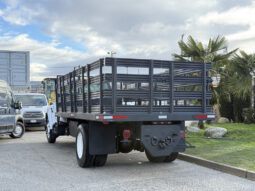 
										2001 Ford F650 full									