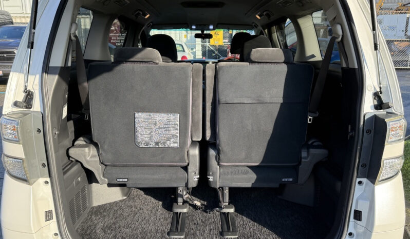 
								2009 Toyota Vellfire full									