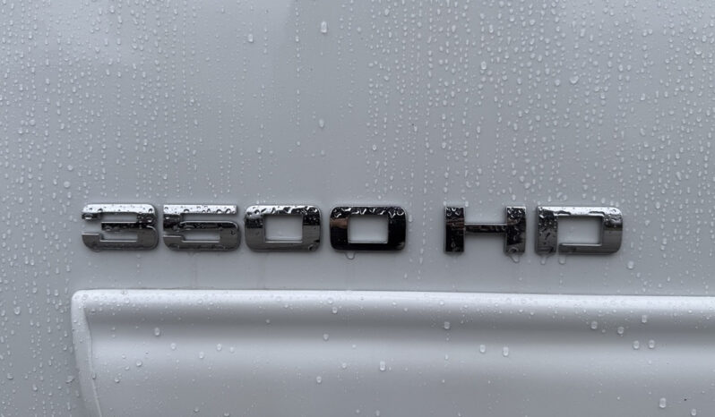 
								2013 Chevrolet Silverado 3500HD full									
