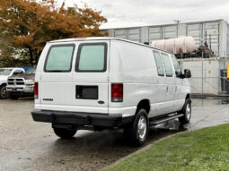
										2006 Ford Econoline full									