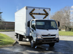 
										2014 Hino 195 full									