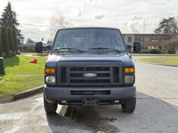 
										2011 Ford Econoline full									